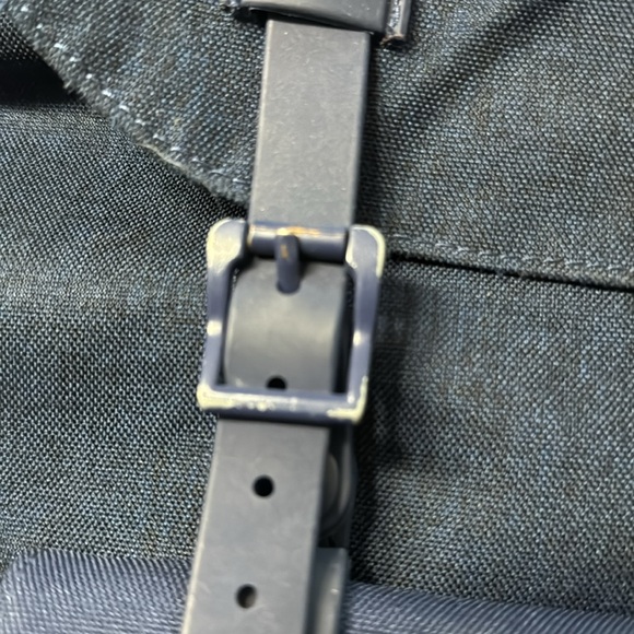 Herschel Navy Little America Backpack - Picture 3 of 5